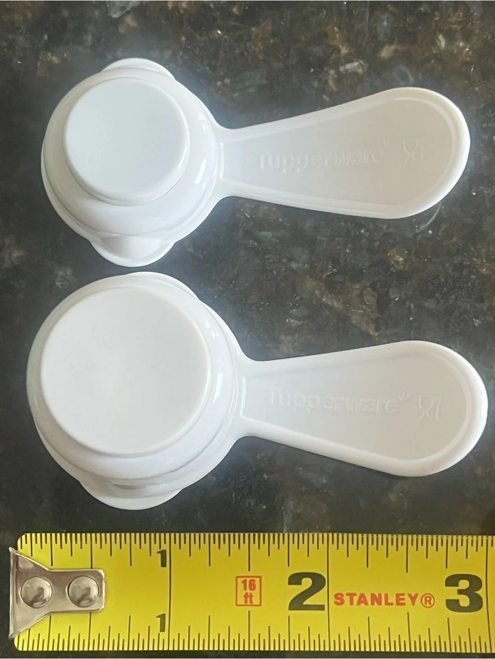 Vintage Tupperware White Plastic Mini Measuring Cup Set